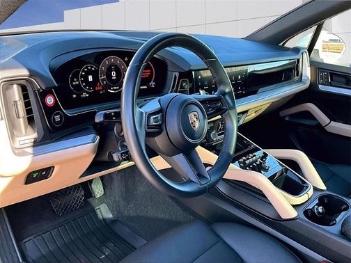 2024 Porsche Cayenne Base