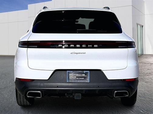 2024 Porsche Cayenne Base