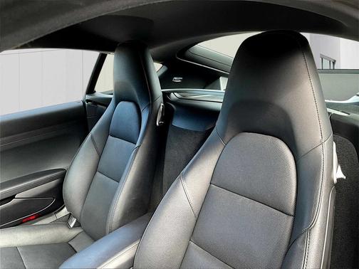 2021 Porsche 718 Cayman S