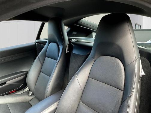 2021 Porsche 718 Cayman S