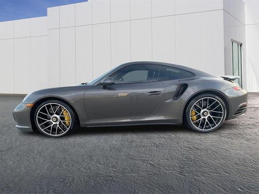 2017 Porsche 911 Turbo S