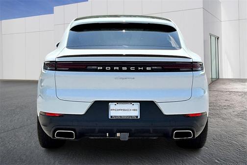 2024 Porsche Cayenne AWD