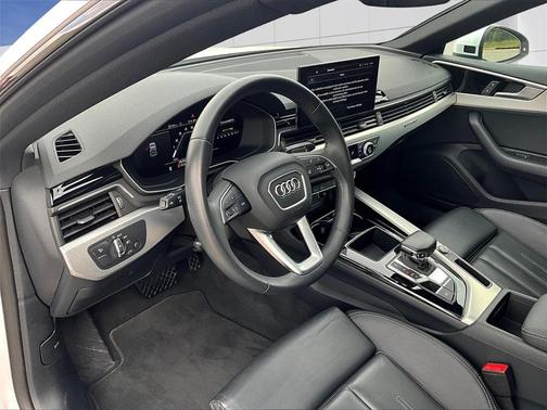 2025 Audi A5 Sportback 45 S line quattro Premium