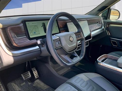 2023 Rivian R1T Adventure Quad Motor Large Pack