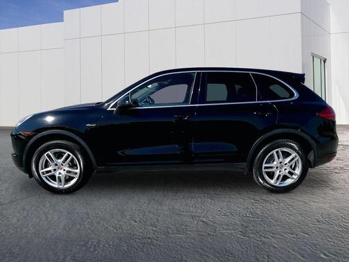 Black 2013 Porsche Cayenne Diesel
