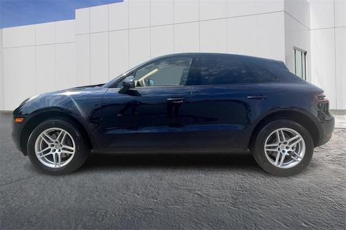 2017 Porsche Macan Base