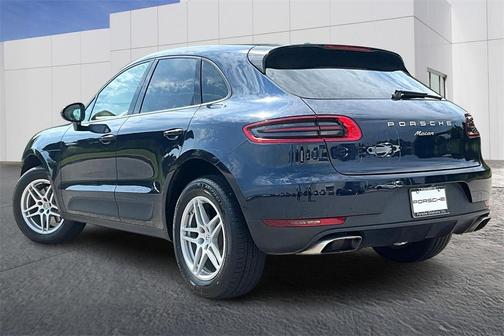 2017 Porsche Macan Base