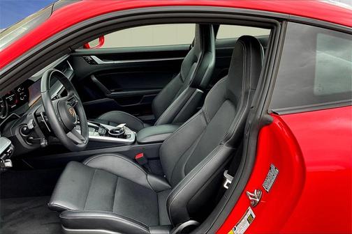 2020 Porsche 911 Carrera 4S