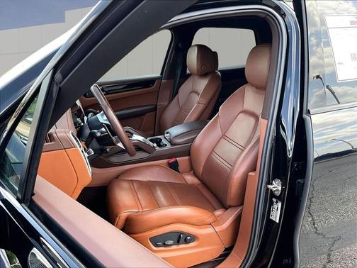 Black 2023 Porsche Cayenne