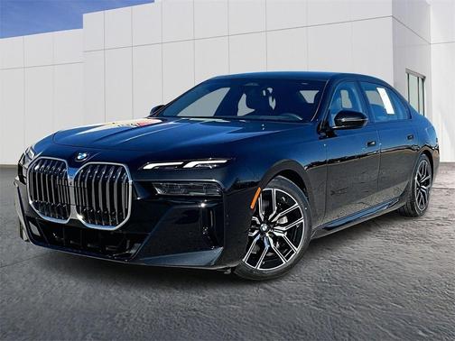 2025 BMW 740 i xDrive