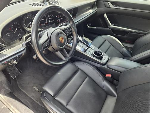 2022 Porsche 911 Carrera S