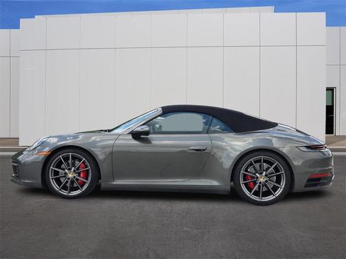 2022 Porsche 911 Carrera S
