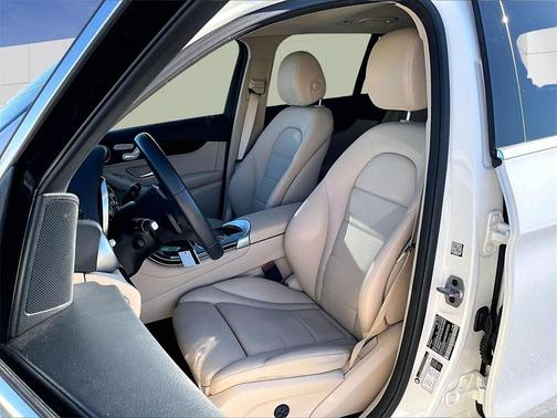 2022 Mercedes-Benz GLC 300 Base