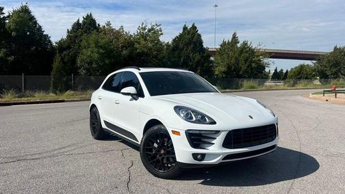 2018 Porsche Macan Sport Edition