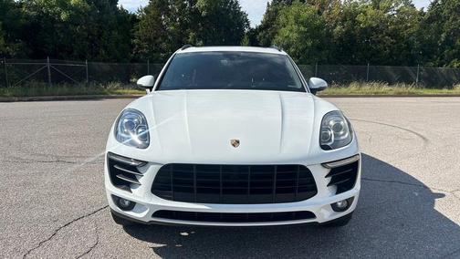 2018 Porsche Macan Sport Edition