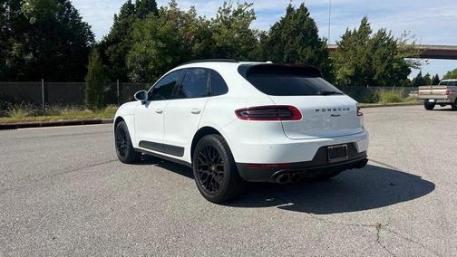 2018 Porsche Macan Sport Edition