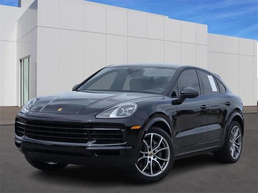 2022 Porsche Cayenne Base (Tiptronic)