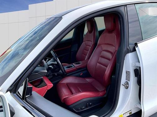 2020 Porsche Taycan 4S