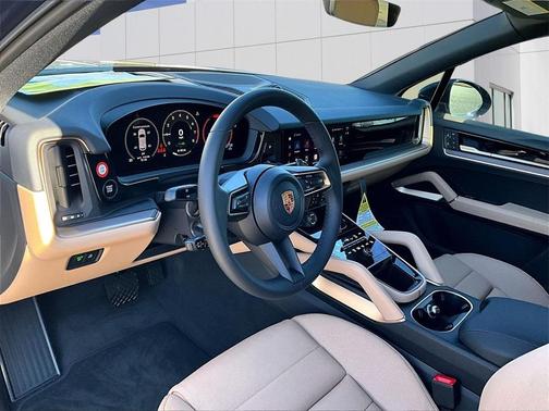 2026 Porsche Cayenne AWD