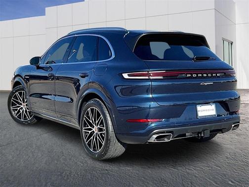 2026 Porsche Cayenne AWD