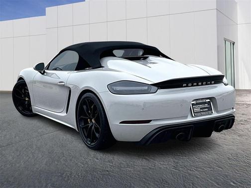 2021 Porsche 718 Spyder Base