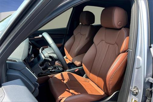 2024 Audi Q5 45 S line quattro Premium
