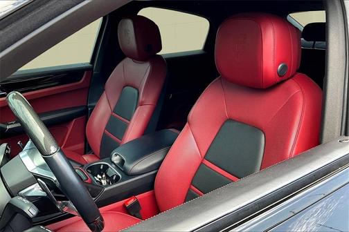 2023 Porsche Cayenne S Coupe AWD