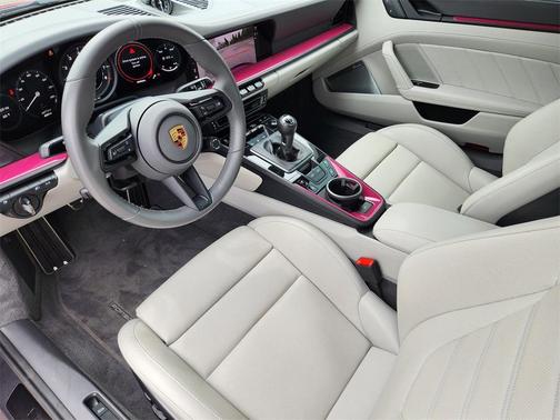 2024 Porsche 911 Targa 4 GTS