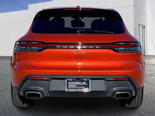 2025 Porsche Macan 
