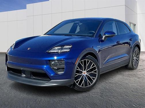 2026 Porsche Macan 4