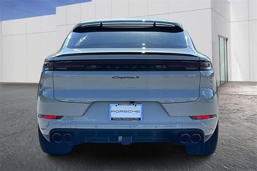 2025 Porsche Cayenne S Coupe AWD