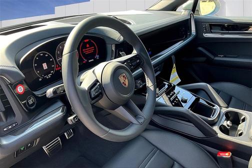 2025 Porsche Cayenne S Coupe AWD