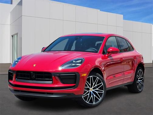 2025 Porsche Macan Base