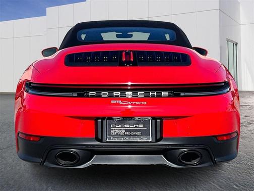 2025 Porsche 911 Carrera