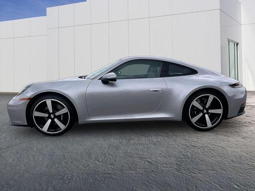 GT Silver Metallic 2026 Porsche 911 Carrera