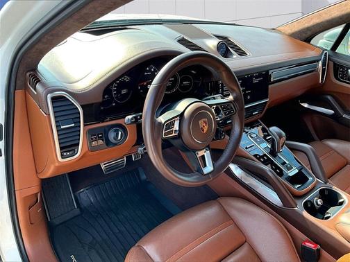 2021 Porsche Cayenne Turbo