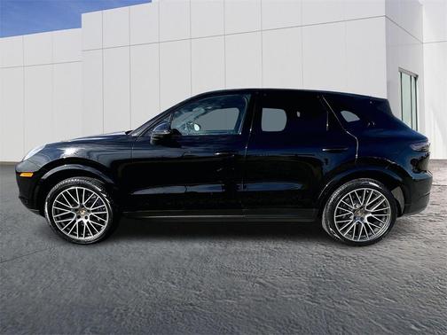 2022 Porsche Cayenne Platinum Edition