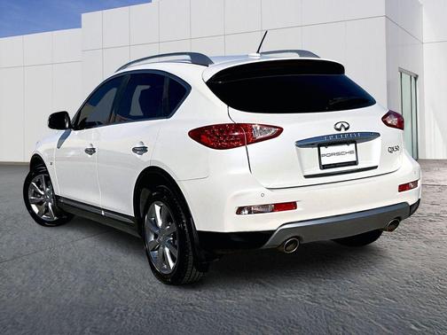 2017 INFINITI QX50 Base