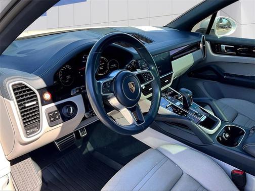 2020 Porsche Cayenne S