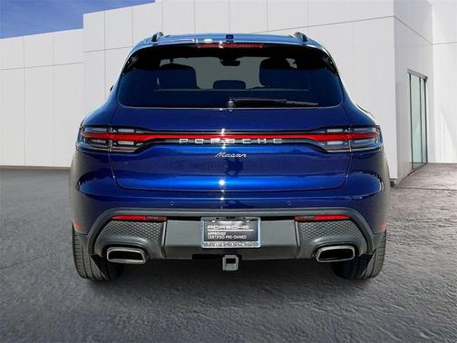 2024 Porsche Macan 