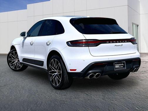Carrara White Metallic 2025 Porsche Macan S