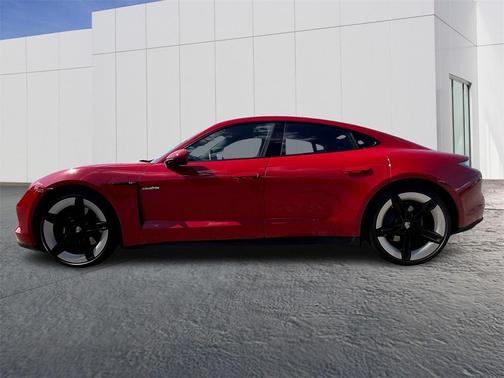 2025 Porsche Taycan 4