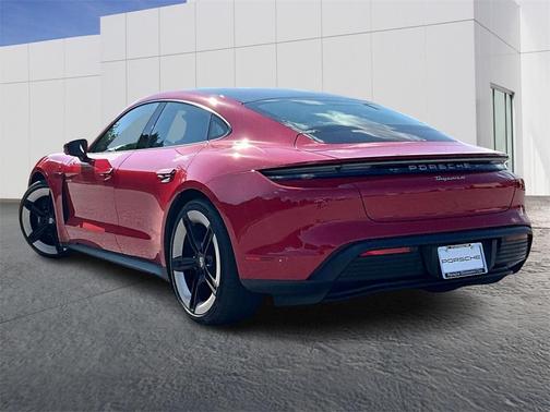 2025 Porsche Taycan 4