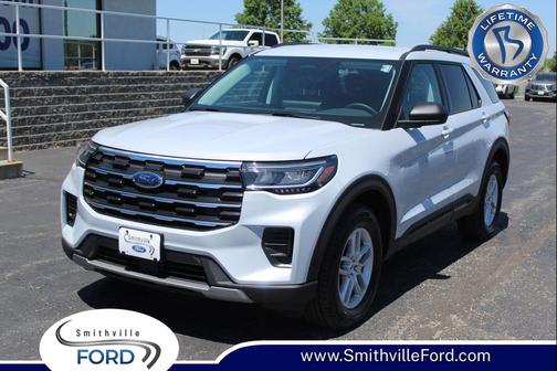 Space White Metallic 2026 Ford Explorer Active