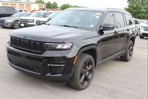 Diamond Black Crystal Pearlcoat 2024 Jeep Grand Cherokee L Limited