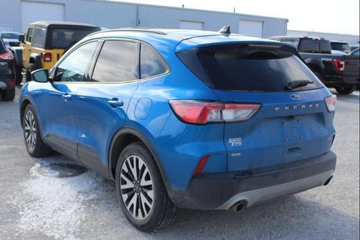 2020 Ford Escape SE