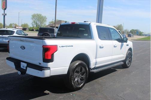 2025 Ford F-150 Lightning Flash