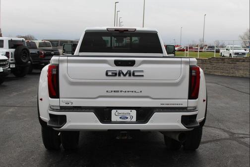2024 GMC Sierra 3500 Denali