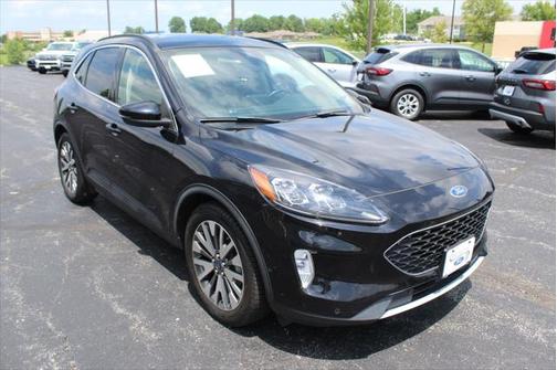 2020 Ford Escape Titanium