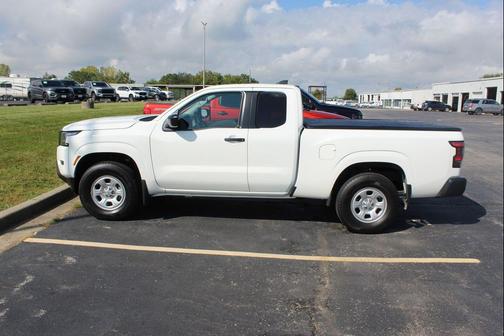 2024 Nissan Frontier S